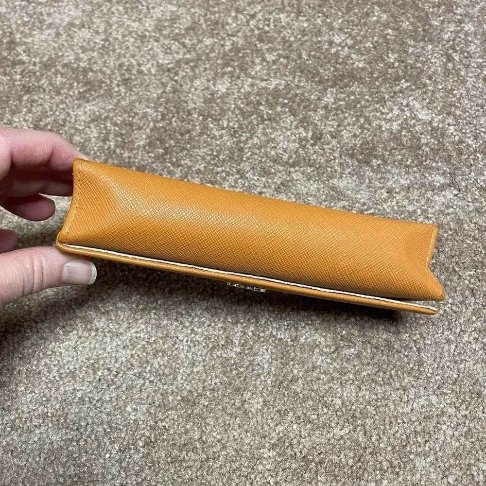 Tori‎ Burch Orange Semi Hard Magnetic Flip Top Glass Or Sunglasses Reader Case